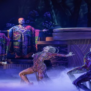 LE ROI LION ET LES RYTHMES DE LA TERRE, Disneyland Paris, Saison 11 2025-2026 : Danseuse